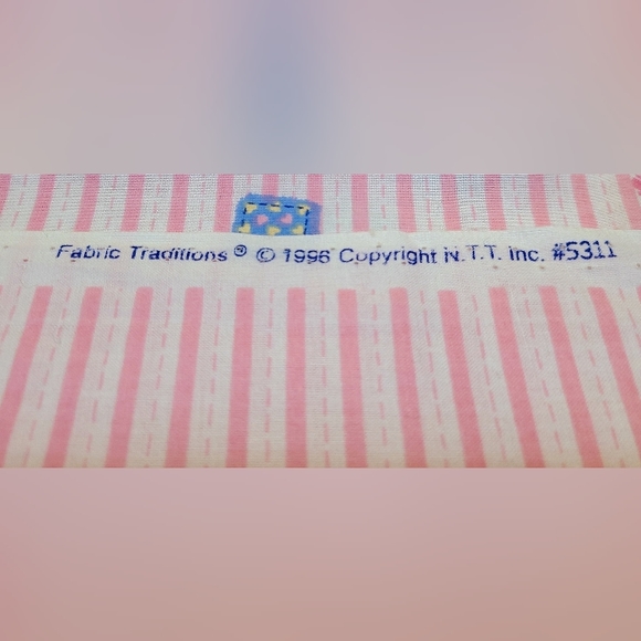 Cuties Bunnies Sewing Cotton Fabric Traditions 1996 Copyright N.T.T. Inc. #5311 - Picture 16 of 16